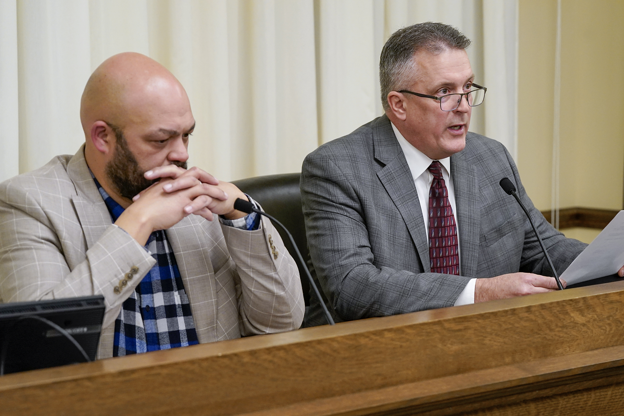 With Rep. Walter Hudson listens as David Zimmer, policy fellow at Center of the American Experiment, testifies in support of the Hudson-sponsored HF765 during the March 5 House Public Safety Finance and Policy Committee meeting. (Photo by Michele Jokinen)